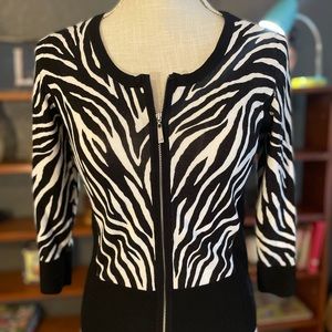 White House + Black Market zebra print crop sweater size small
